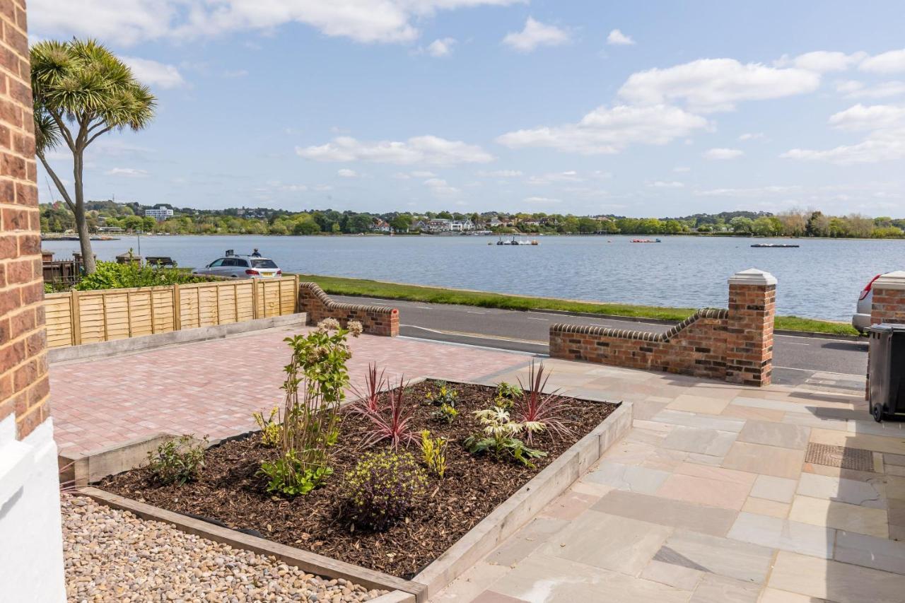 Park Lake View Poole Esterno foto