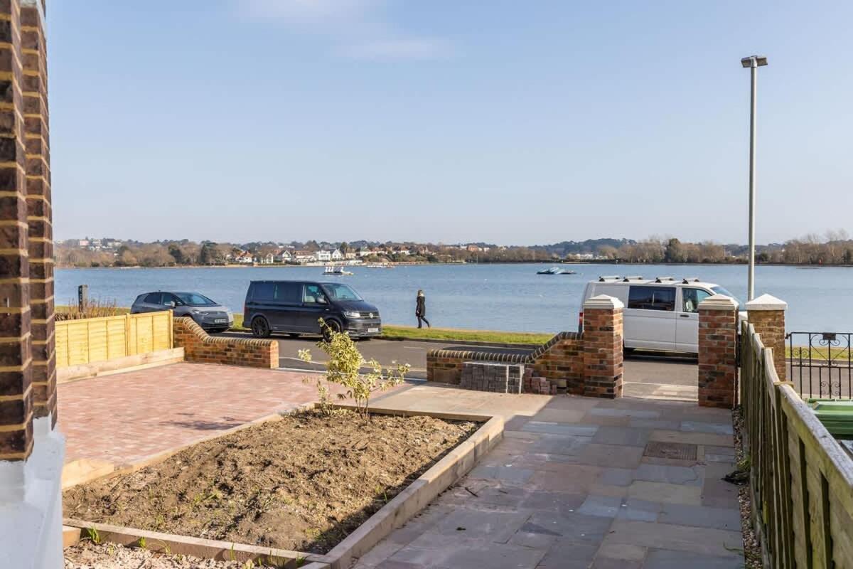 Park Lake View Poole Esterno foto